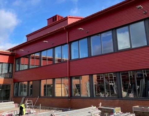 Ringsjöskolan fasad mot syd